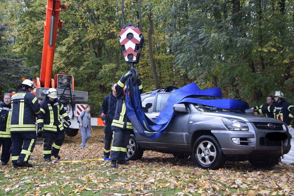 Einsatz BF Koeln PKW im See Koeln Esch P156.JPG - Miklos Laubert